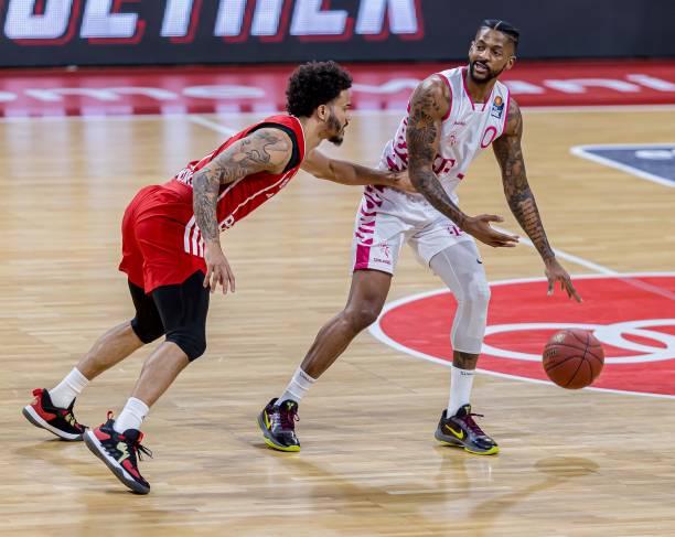 更是将全场 更是将全场